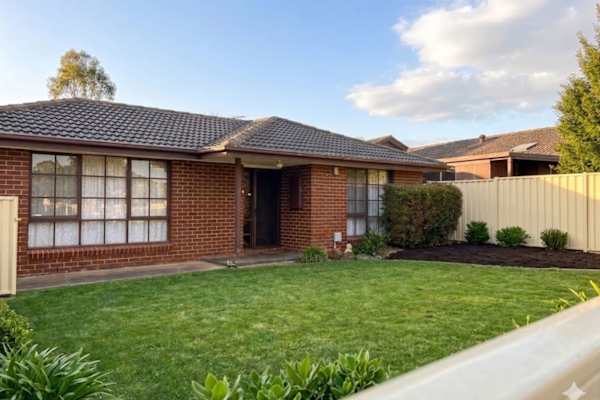 House sit in Bacchus Marsh, VIC, Australia