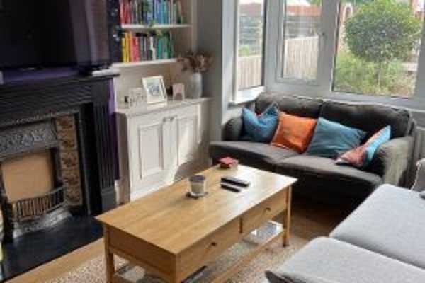 House sit in Carshalton, United Kingdom