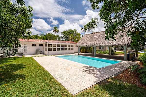 House sit in Miami, FL, US