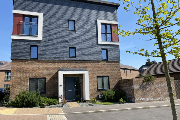 House sit in Ashford, United Kingdom