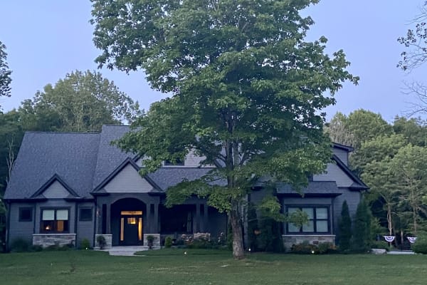 House sit in Franklin, TN, US