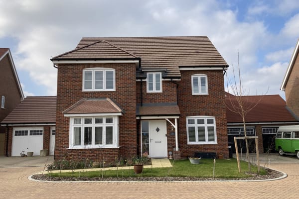house sitting jobs victoria Chinnor, England, United Kingdom