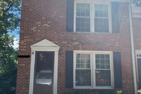 House sit in Arlington, VA, US