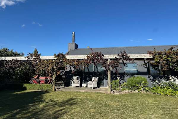 House sit in Otane, New Zealand