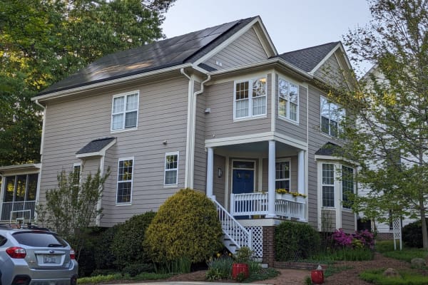 House sit in Carrboro, NC, US