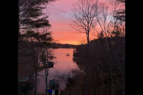 House sit in Salem, SC, US