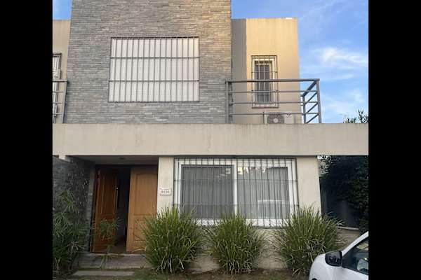 House sit in Montevideo, Uruguay