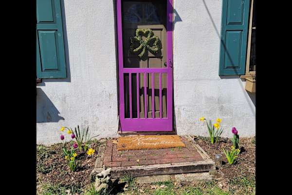 House sit in Oxford, PA, US