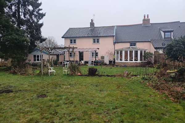 House sit in East Harling, United Kingdom
