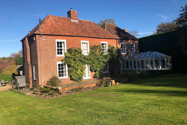 House sit in Basingstoke, United Kingdom