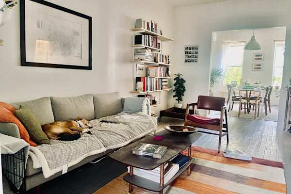 House sit in Brooklyn, NY, US