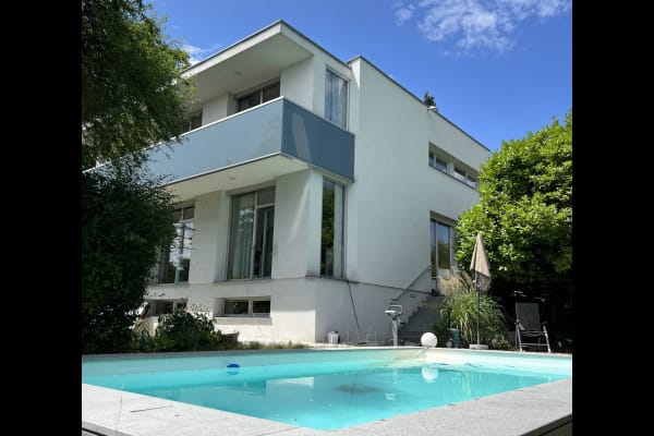 House sit in Linz, Austria