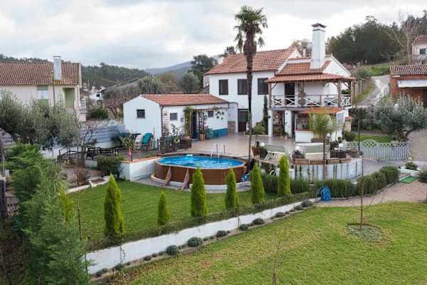 House sit in Arganil, Portugal