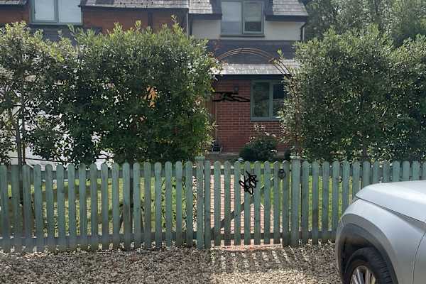 House sit in Wroughton, United Kingdom