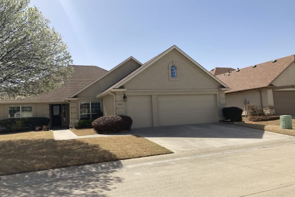 House sit in Denton, TX, US