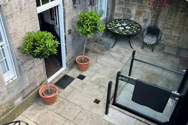 House sit in Stockbridge, United Kingdom