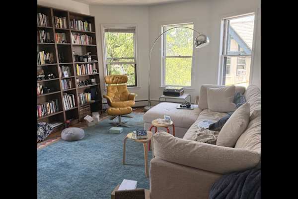 House sit in Cambridge, MA, US