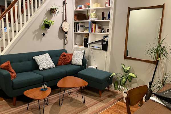 House sit in Philadelphia, PA, US