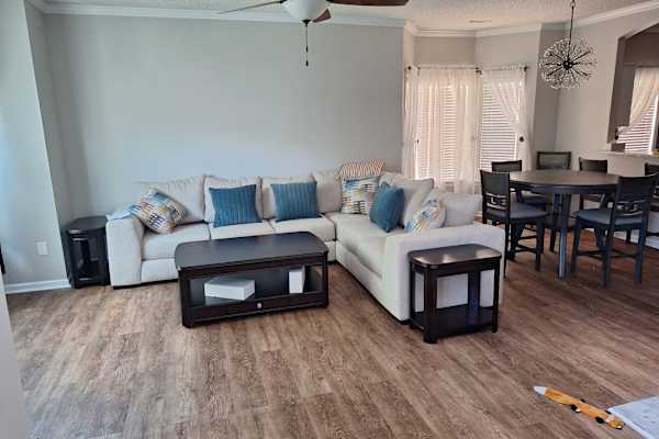 House sit in Newnan, GA, US