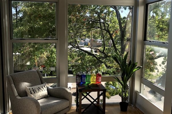 House sit in Washington, D.C., Washington, D.C., US