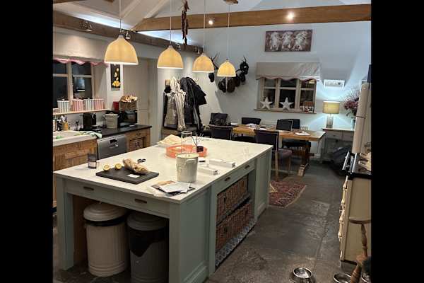 House sit in Castle Cary, United Kingdom