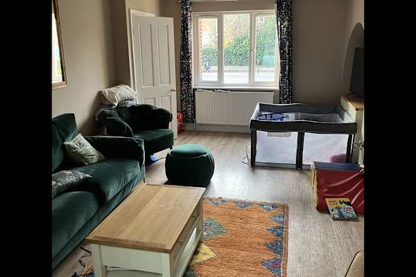 House sit in Isleworth, United Kingdom