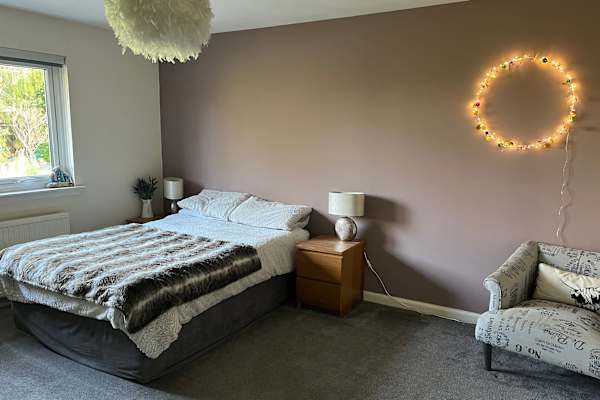 House sit in Balerno, United Kingdom