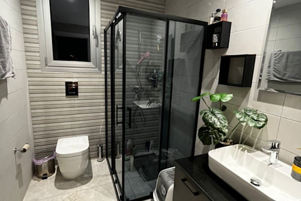 House sit in Larnaca, Cyprus