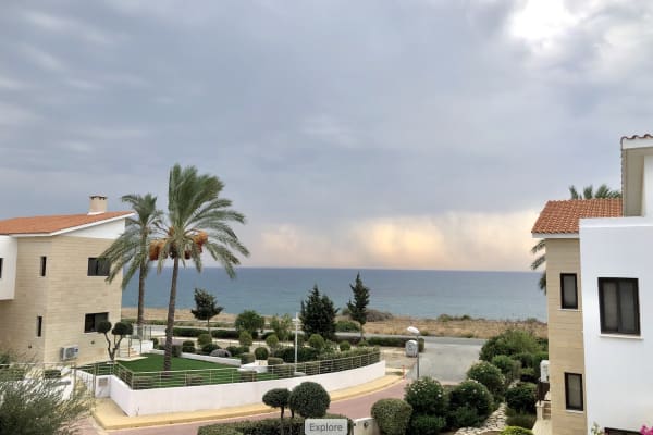 House sit in Larnaca, Cyprus