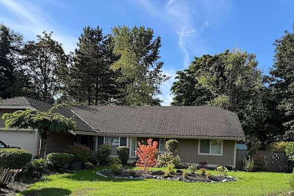 House sit in Brier, WA, US