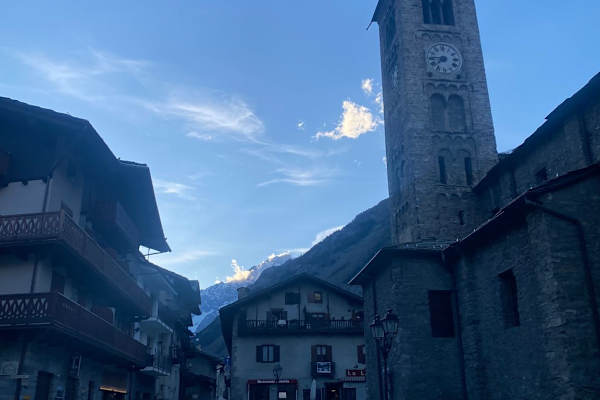 House sit in Morgex, Italy