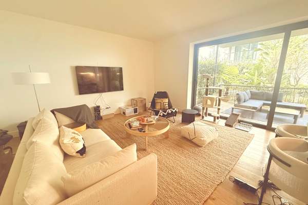 House sit in Cascais, Portugal