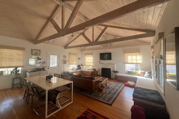 House sit in Ventura, CA, US