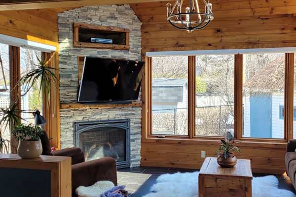 House sit in Sainte-Julie, QC, Canada