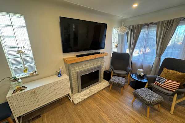 House sit in Denver, CO, US