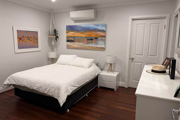 House sit in Perth, WA, Australia