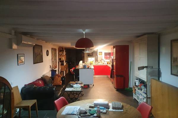 House sit in Barcelona, Spain