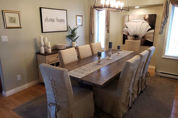 House sit in Victoria, BC, Canada