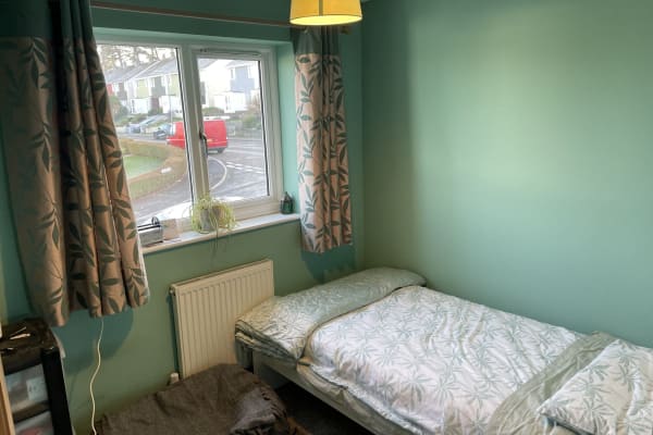 House sit in Saltash, United Kingdom