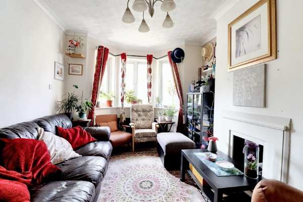 House sit in Chatham, United Kingdom