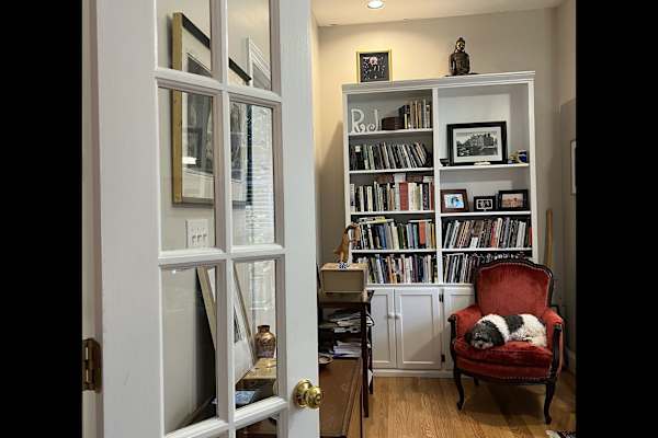 House sit in Cary, NC, US