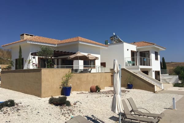 House sit in Kathikas, Cyprus