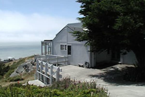 House sit in Dillon Beach, CA, US