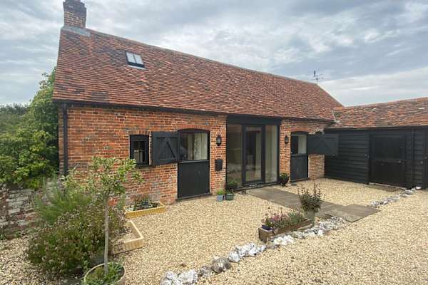 House sit in Highclere, United Kingdom
