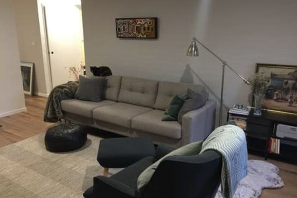 House sit in Canberra, Australian Capital Territory, Australia