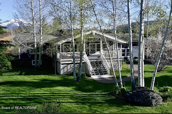 House sit in Jackson, WY, US