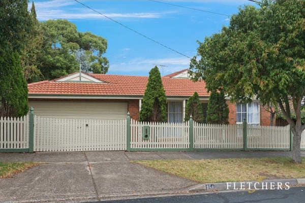 House sit in Burwood, VIC, Australia