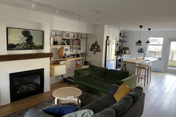 House sit in Squamish, BC, Canada
