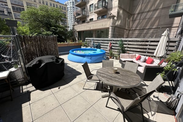 House sit in Brooklyn, NY, US