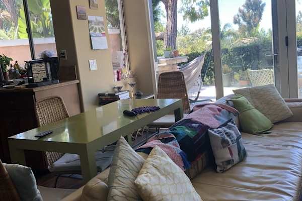 House sit in Irvine, CA, US